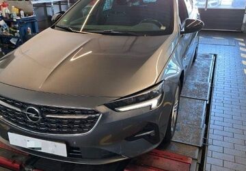 Opel Insignia 114.000 km 12.850 &euro; Köln 51067