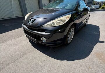 Peugeot 207 160.000 km 2.499 &euro; Solingen 42699