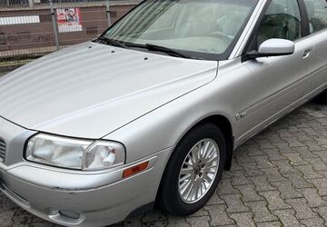 Volvo S80 177.000 km 1.990 &euro; Köln 50739
