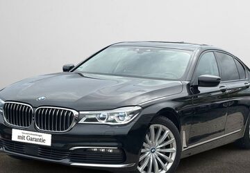 BMW 740 161.049 km 33.300 &euro; Köln 50829