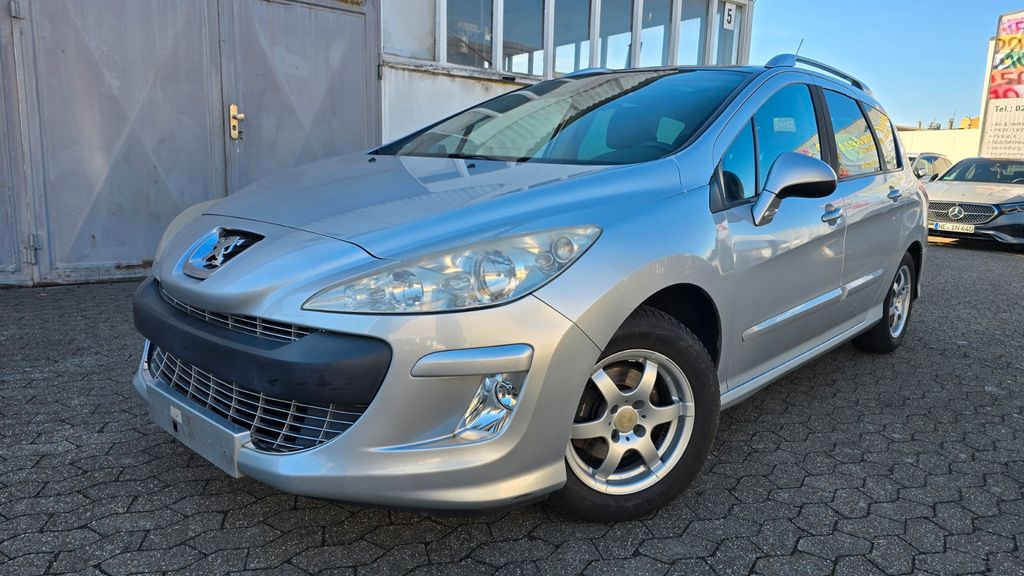 Peugeot 308 226.330 km 2.990 &euro; Neuss 41462