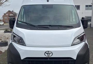 Toyota Proace Max 2.000 km 44.000 &euro; Köln 50823