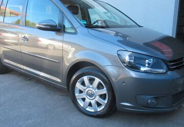 VW Touran 132.000 km 8.750 &euro; Solingen 42697