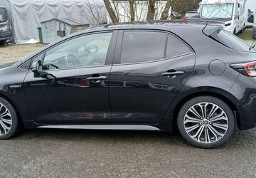 Toyota Corolla 48.200 km 19.600 &euro; Odenthal-Neschen 51519