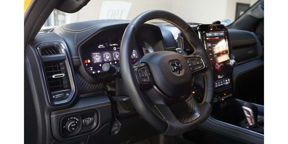 Dodge RAM 1500 TRX 6.2L V8 SMARTCUP Leder Pano HuD H&K 41.719 km 119.900 &euro; Wuppertal 42327