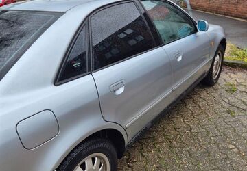 Audi A4 248.000 km 750 &euro; Köln 50171