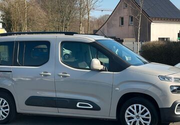 Citroen Berlingo 89.873 km 15.590 &euro; Solingen 42697