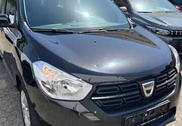 Dacia Lodgy 64.300 km 11.500 &euro; Halver 58553