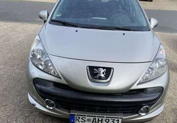 Peugeot 207 98.003 km 1.200 &euro; Wipperfürth, Hansestadt 51688