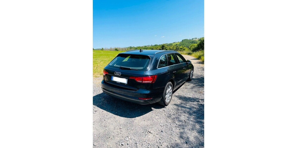 Audi A4 Avant 71.000 km 20.499 &euro; Düsseldorf 40213