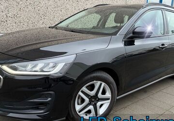 Ford Focus 71.000 km 14.699 &euro; Köln 50739