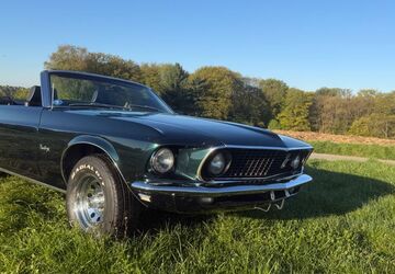 Ford Mustang 36.000 km 54.900 &euro; Solingen 42699