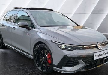 VW Golf 17.589 km 44.900 &euro; Köln-Riehl 50735