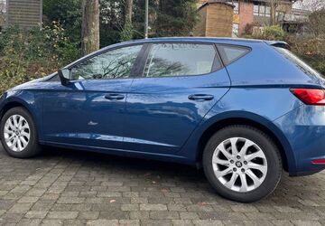 Seat Leon 82.000 km 13.750 &euro; Solingen 42653
