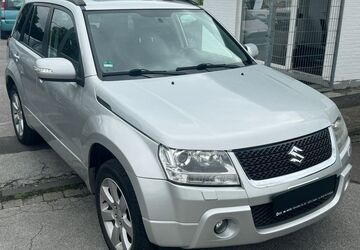 Suzuki Grand Vitara 103.000 km 10.800 &euro; Hilden 40721
