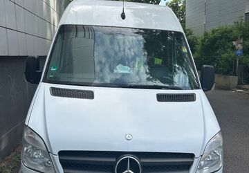 Mercedes-Benz Sprinter 216.000 km 9.600 &euro; Köln 50829