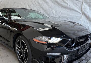 Ford Mustang 38.000 km 28.490 &euro; Düsseldorf 40589