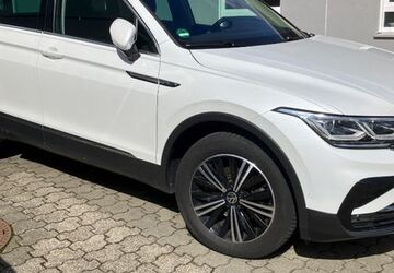 VW Tiguan 79.890 km 27.490 &euro; Wermelskirchen 42929