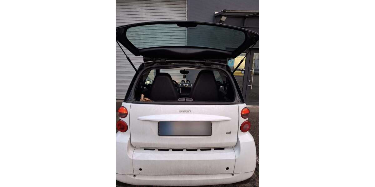 Smart forTwo 216.400 km 4.700 &euro; Köln 50735