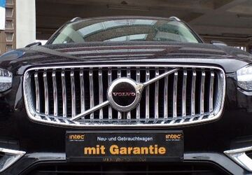 Volvo XC90 118.633 km 40.900 &euro; Köln 51069