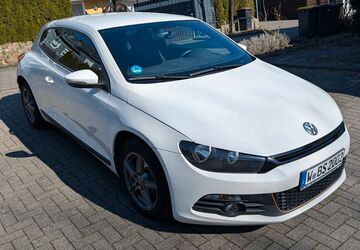 VW Scirocco 112.000 km 7.999 &euro; Wuppertal 42279