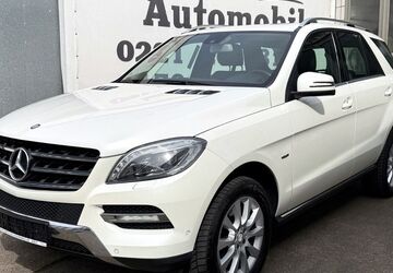 Mercedes-Benz ML 350 230.000 km 13.990 &euro; Köln 51065