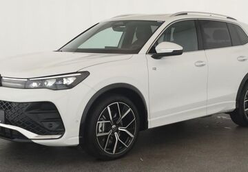 VW Tiguan 13.400 km 42.984 &euro; Neuss 41464