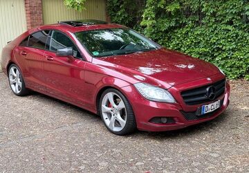 Mercedes-Benz CLS 350 198.000 km 14.500 &euro; Düsseldorf 40233