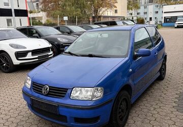 VW Polo 111.712 km 2.300 &euro; Köln 50739