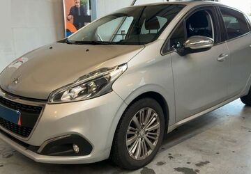 Peugeot 208 31.636 km 11.500 &euro; Düsseldorf 40589