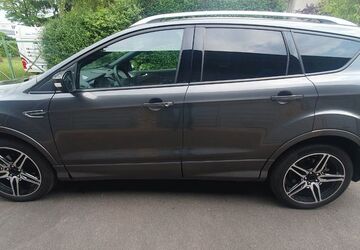 Ford Kuga 38.000 km 20.199 &euro; Köln 50827