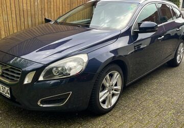 Volvo V60 158.000 km 13.500 &euro; Hilden 40724