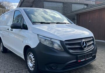 Mercedes-Benz Vito 430.579 km 8.980 &euro; Düsseldorf 40597