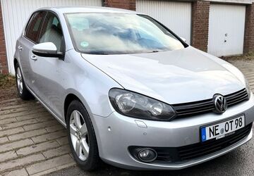 VW Golf 270.000 km 4.200 &euro; Neuss 41462