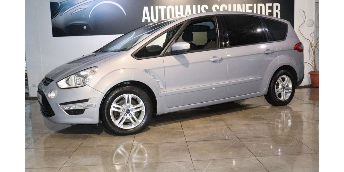 Ford S-Max 132.799 km 9.950 &euro; Ratingen 40880