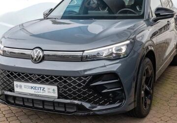 VW Tiguan 20.711 km 41.950 &euro; Solingen 42699