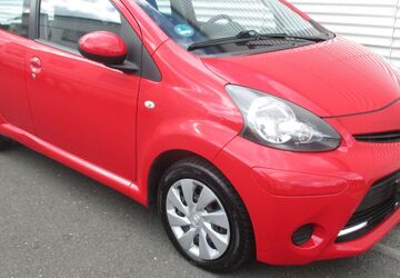 Toyota Aygo (X) 137.818 km 3.988 &euro; Köln 50933