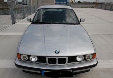 BMW 525 240.000 km 7.499 &euro; Köln 50667