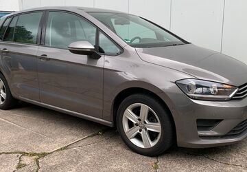 VW Golf Sportsvan 178.211 km 9.195 &euro; Köln 51107