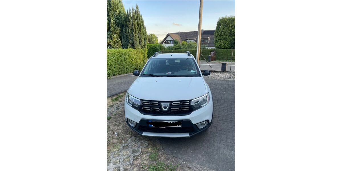 Dacia Sandero 112.906 km 7.700 &euro; Leichlingen 42799