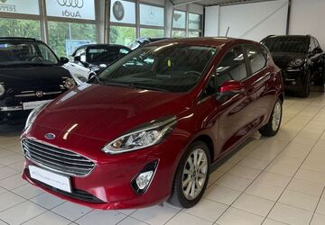 Ford Fiesta 49.300 km 13.490 &euro; Köln 50827