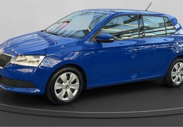 Skoda Fabia 63.020 km 11.980 &euro; Köln-Mülheim 51063