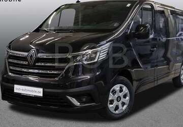 Renault Trafic 6.001 km 40.555 &euro; Düsseldorf 40233