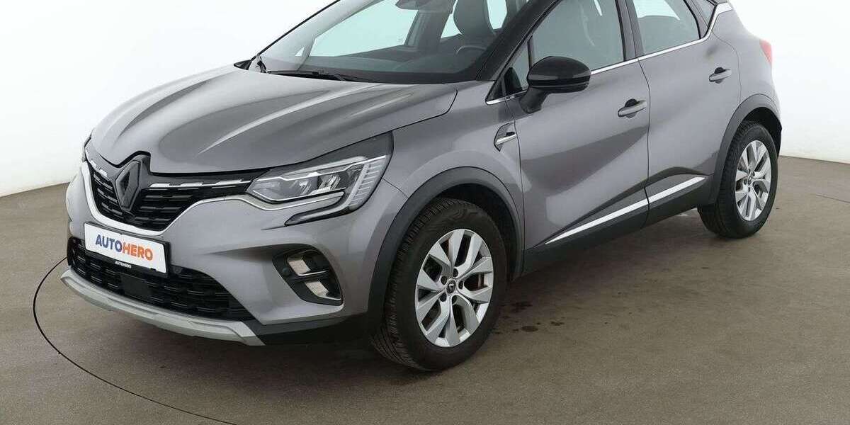 Renault Captur 92.195 km 15.480 &euro; Köln 50739