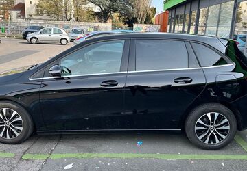 Mercedes-Benz B 180 213.000 km 12.500 &euro; Köln 51103