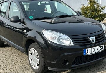 Dacia Sandero 162.525 km 2.690 &euro; Hilden 40721