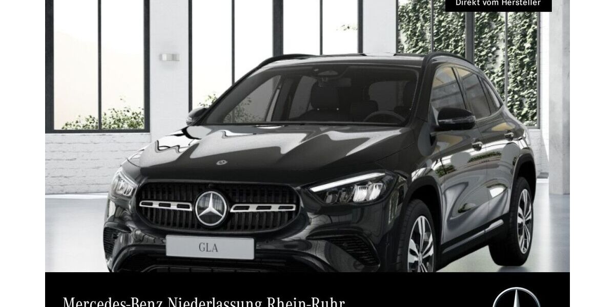 Mercedes-Benz GLA 180 9.900 km 45.490 &euro; Düsseldorf 40470