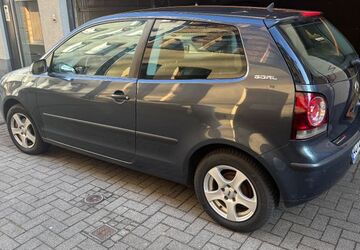VW Polo 123.000 km 2.499 &euro; Köln 50678