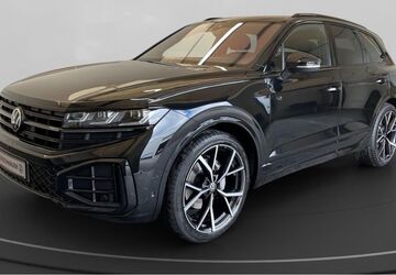 VW Touareg 17.900 km 78.890 &euro; Köln 50823