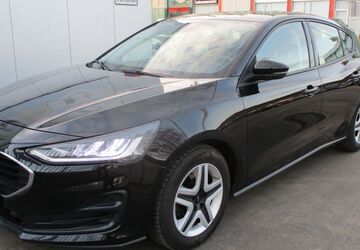 Ford Focus 91.931 km 13.970 &euro; Köln 51105